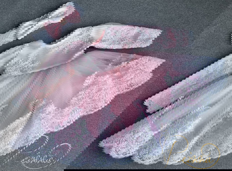 Trusou botez fetițe, cu fluturași