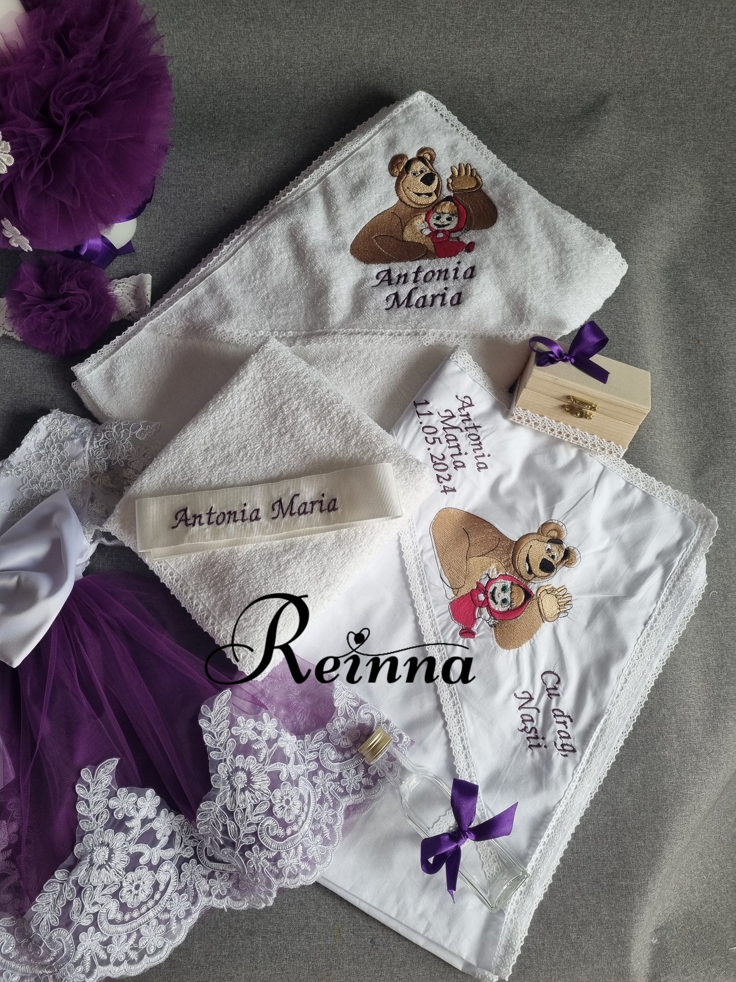 Trusou Botez Masha