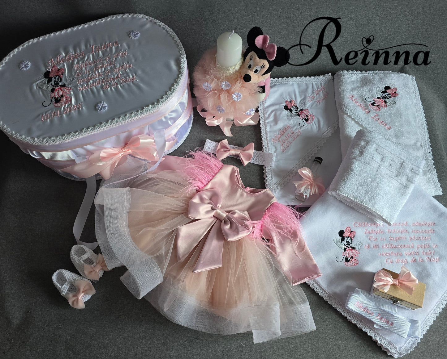 Trusou Botez Minnie Roz